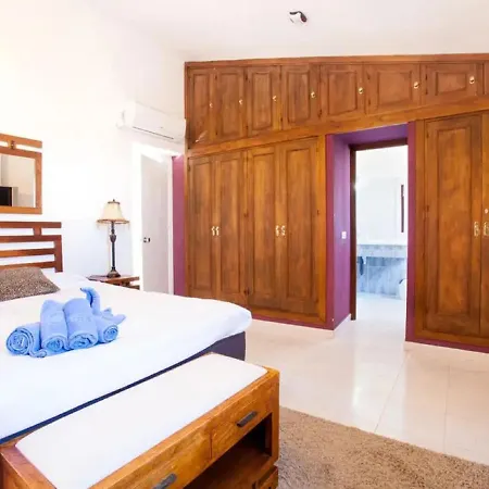Villa Grenade In Estepona - Spain Villa